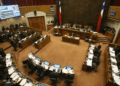 Reforma por proceso constituyente es despachada por el Senado pero se descartó paridad de género, escaños para indígenas e independientes