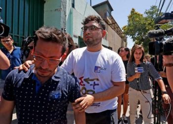 Hoy reformalizan a profesor acusado de daños en el Metro de Santiago