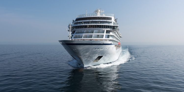 Municipalidad de Valparaíso implementa medidas para recibir a cruceros de cara a arribo de Viking Jupiter este viernes