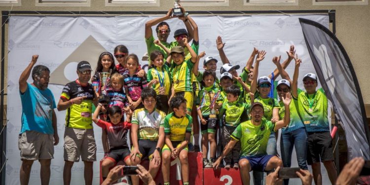 Colegio Altomonte de Peñablanca es Bicampeón Nacional Escolar de Mountain Bike