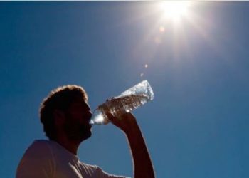 Seremi de Salud instó a aumentar precauciones ante ola de calor que afecta a la zona central