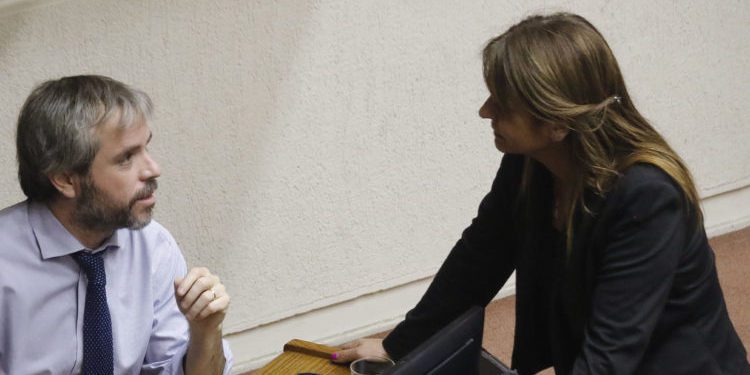 UDI suspendió su participación en Chile Vamos tras apoyo desde RN y Evópoli a paridad de género