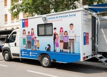 Más de 100 trámites se podrán hacer en móvil IPS Chile Atiende que estará hoy en zona afectada por incendio en Valparaíso