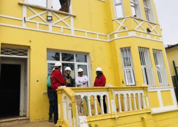 Reconstrucción de residencia del Sename siniestrada en cerro Alegre estaría lista el primer semestre de 2020