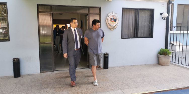 Detienen a siete personas por saqueo ocurrido ayer en tienda Family Shop de Valparaíso