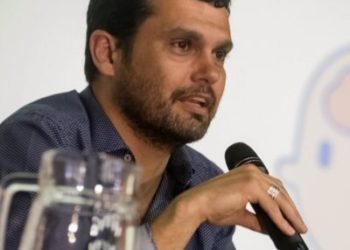 Abogado de la UV Jaime Bassa presenta su libro «Constituyentes sin poder. Una crítica a los límites epistémicos del derecho moderno» en Feria Internacional del Libro de Viña del Mar