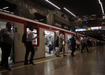 Algunas estaciones de la Línea 4 de Metro de Santiago debieron ser cerradas por manifestación por la PSU