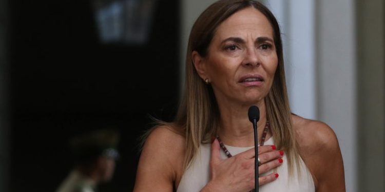 Oposición anuncia interpelación contra ministra de la Mujer y Equidad de Género