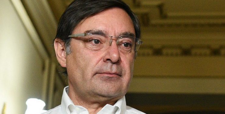 Suspendido intendente de Santiago, Felipe Guevara, será subrogado por Enrique Beltrán