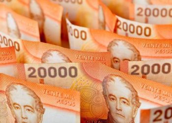 Presentan proyecto de ley para limitar la herencia de multimillonarios chilenos