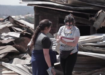 Dispositivo social municipal buscará apoyar a familias damnificadas por incendio en Valparaíso