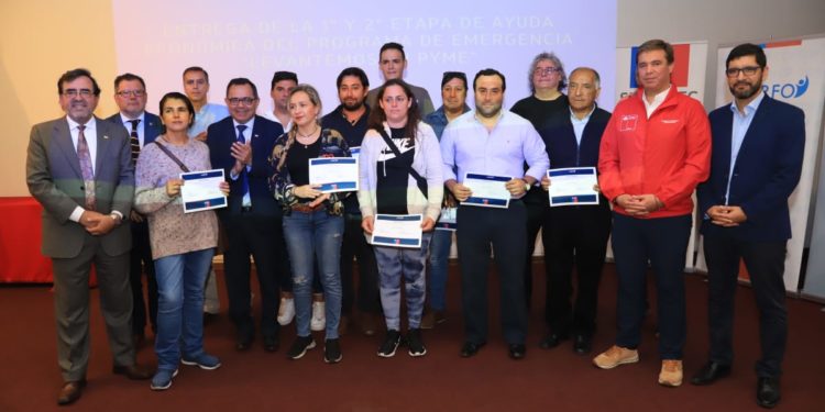 Apoyo económico de plan «Levantemos tu Pyme» fue entregado a 45 emprendedores de la provincia de Valparaíso