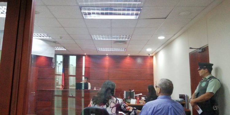 Estadounidense John Cobin seguirá en prisión preventiva