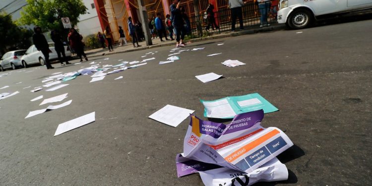 Gobierno confirma querella contra 16 personas por incidentes durante desarrollo de la PSU