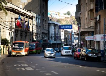 Municipalidad de Valparaíso aprueba medidas para apoyar al comercio local tras estallido social