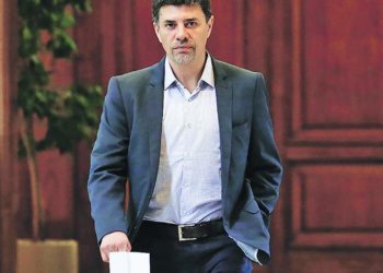 Fuego cruzado entre el PS y Marcelo Díaz desata la renuncia del diputado al partido