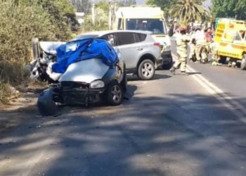 Tres personas fallecidas dejó violenta colisión de dos vehículos en Puchuncaví