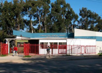 Atacan con petardos interior del consultorio de Quebrada Verde de Valparaíso: sería por venganza