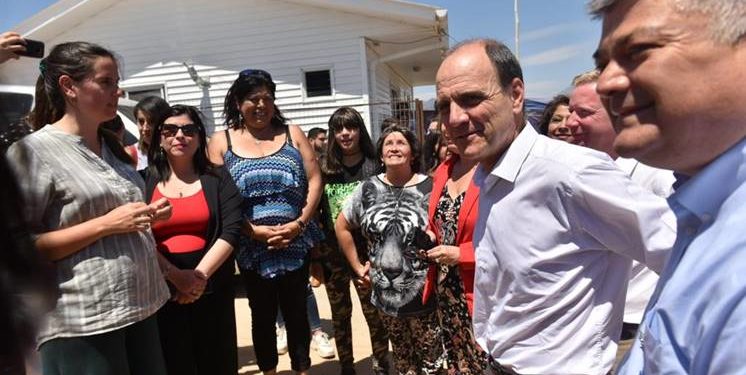 Comienza construcción de viviendas definitivas para damnificados por incendio en Callejón Cabrera de Limache