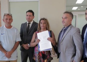 Familia de joven que perdió visión de un ojo en Valparaíso presentó querella por homicidio frustrado