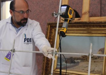 Diez pinturas del Museo de Bellas Artes Palacio Vergara son registradas por la PDI como parte de proyecto que busca proteger obras que son patrimonio nacional
