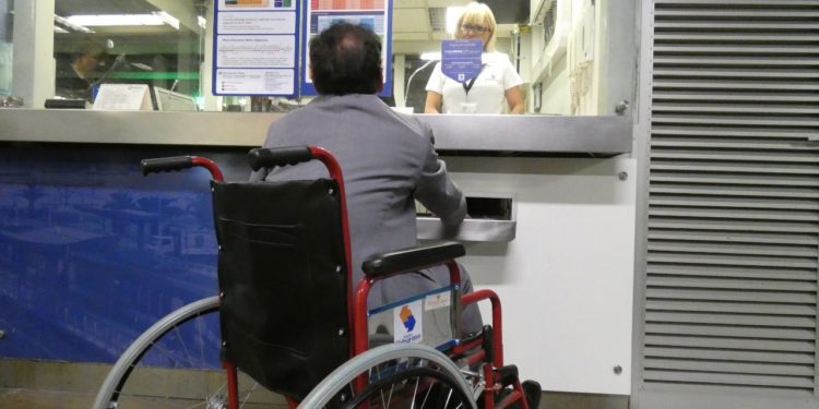 Medidas para mejorar accesibilidad y movilidad en estaciones son implementadas por Metro Valparaíso