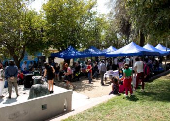 Vecinos, emprendedores y locatarios de cerro Bellavista y Florida se unen para reactivar la economía del sector