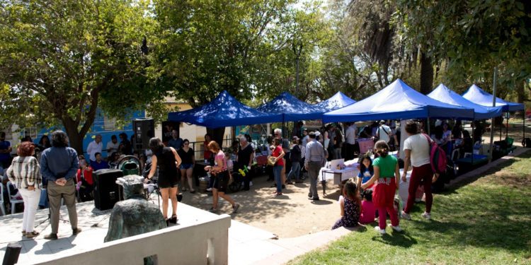 Vecinos, emprendedores y locatarios de cerro Bellavista y Florida se unen para reactivar la economía del sector