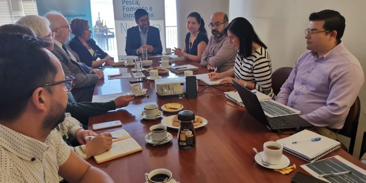 Establecen mesa de trabajo para la pesca artesanal en la región de Valparaíso