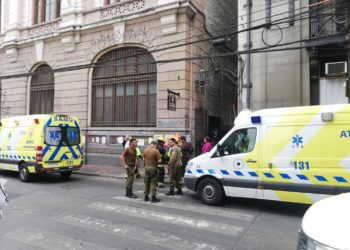 Ascensor Concepción de Valparaíso se desplomó con cuatro personas en su interior