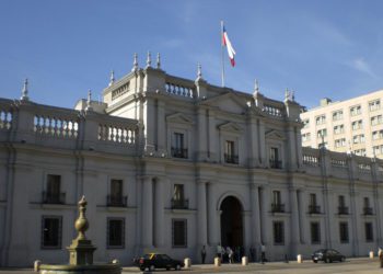 Un detector de explosivos y de agentes radioactivos es comprado por La Moneda