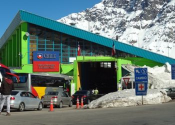 Incautan arma de fuego, 123 cajas de anabólicos y más de 600 cajetillas de cigarrillos en Los Libertadores