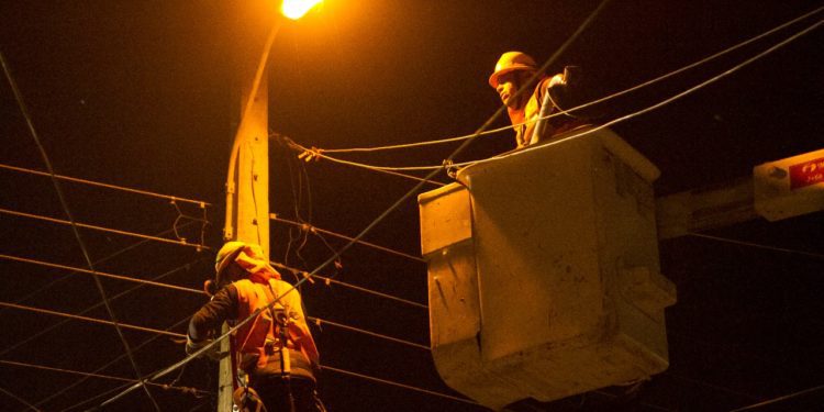 Tras más de dos años paralizado, en marzo comenzaría a ejecutarse proyecto de instalación de 2 mil nuevas luminarias led en las principales calles de Quillota