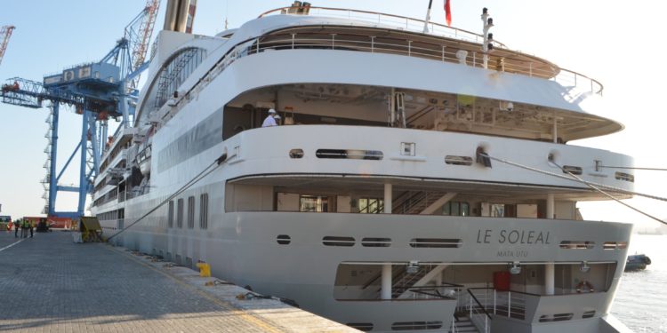Tras aumento de recaladas de cruceros, gremios del turismo y Municipalidad de Valparaíso piden mayor coordinación en seguridad para turistas