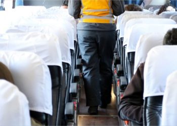 Intensa búsqueda de pasajeros de bus que viajó desde Mendoza hasta Viña del Mar con mujer que falleció por meningitis