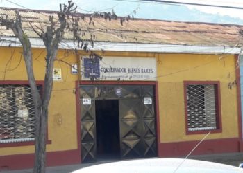 Confirman nuevo caso de coronavirus en la Región de Valparaíso: el conservador de bienes raíces de Limache