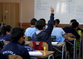 Suspensión de clases se amplía y estudiantes no volverán a las aulas en todo abril producto del coronavirus