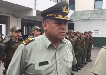 General Hugo Zenteno, jefe de la V Zona de Carabineros: «Se tiene que usar el uso de la fuerza, es lo que tiene como herramienta la policía»