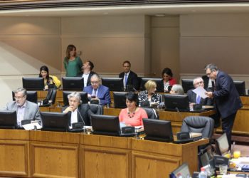 Senado aprueba proyecto de ley de ingreso mínimo garantizado y pasa a la Cámara de Diputados