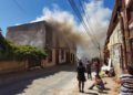 Trece personas damnificadas deja incendio que afectó a casona en Valparaíso
