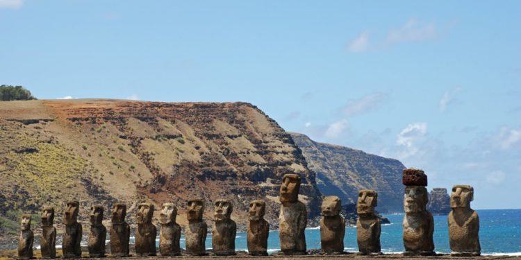 Piden al Presidente que se cancelen los vuelos comerciales a Isla de Pascua para prevenir contagios de Covid-19 en el pueblo Rapa Nui
