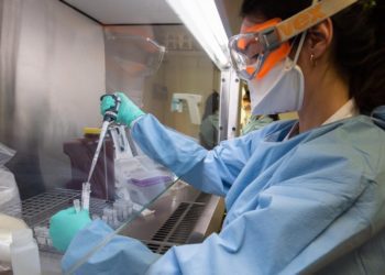 La OMS declara al coronavirus una pandemia global