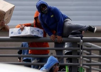 Presentan proyecto de ley que busca endurecer penas para quienes delincan en Estado de Excepción Constitucional