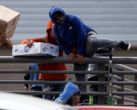 Presentan proyecto de ley que busca endurecer penas para quienes delincan en Estado de Excepción Constitucional