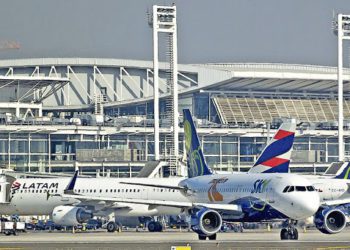 Solo un 10% de los vuelos que se hacían el año pasado en esta fecha se están realizando