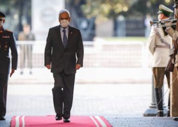 Parlamentarios de oposición de Comisiones de Salud exigen a Piñera echar pie atrás en reincorporación al trabajo presencial y reapertura del comercio en medio de la crisis sanitaria