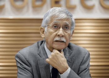 Consejo de Defensa del Estado presenta querella por cohecho en contra de expresidente de Codelco, Nelson Pizarro