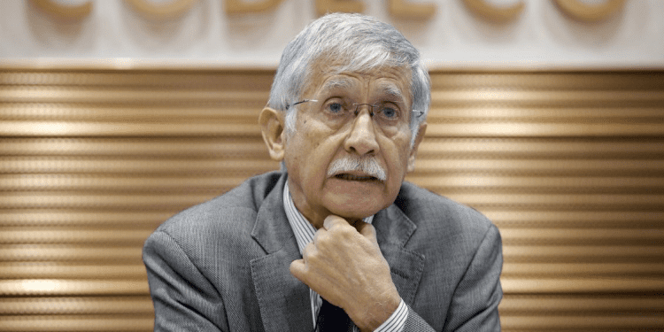 Consejo de Defensa del Estado presenta querella por cohecho en contra de expresidente de Codelco, Nelson Pizarro