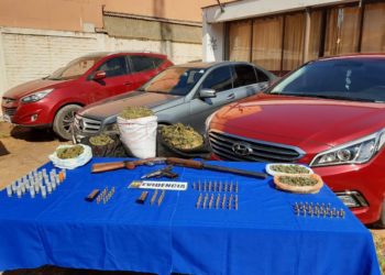 Organización criminal es detenida con droga y armas en La Ligua