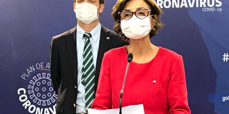 Minsal retira Noveno Informe Epidemiológico Covid-19 por errores en la información